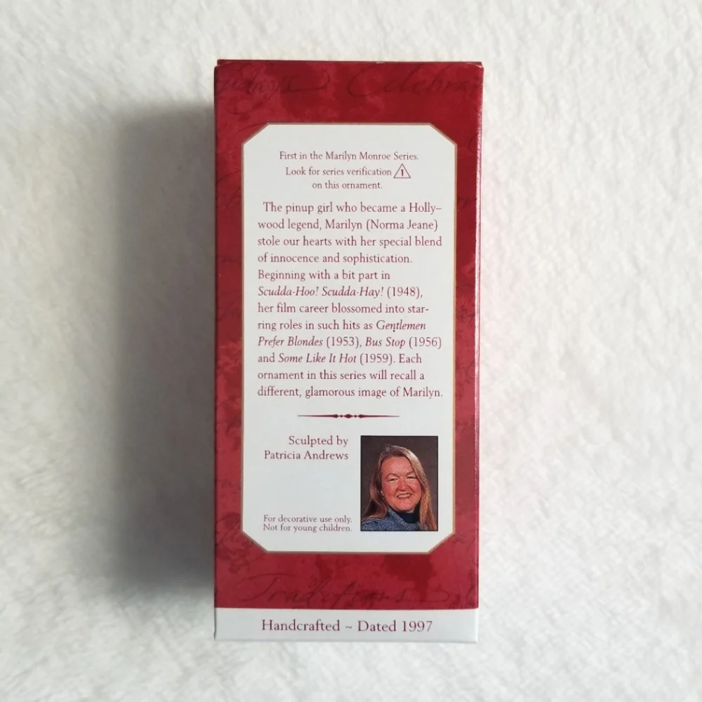 Marilyn Monroe Hallmark Keepsake Ornament with box 90s